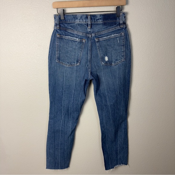Abercrombie & Fitch NWT The Mom High Rise Jeans - Picture 8 of 11